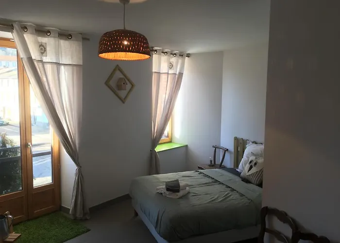 Les Trois Temps Hotel *
